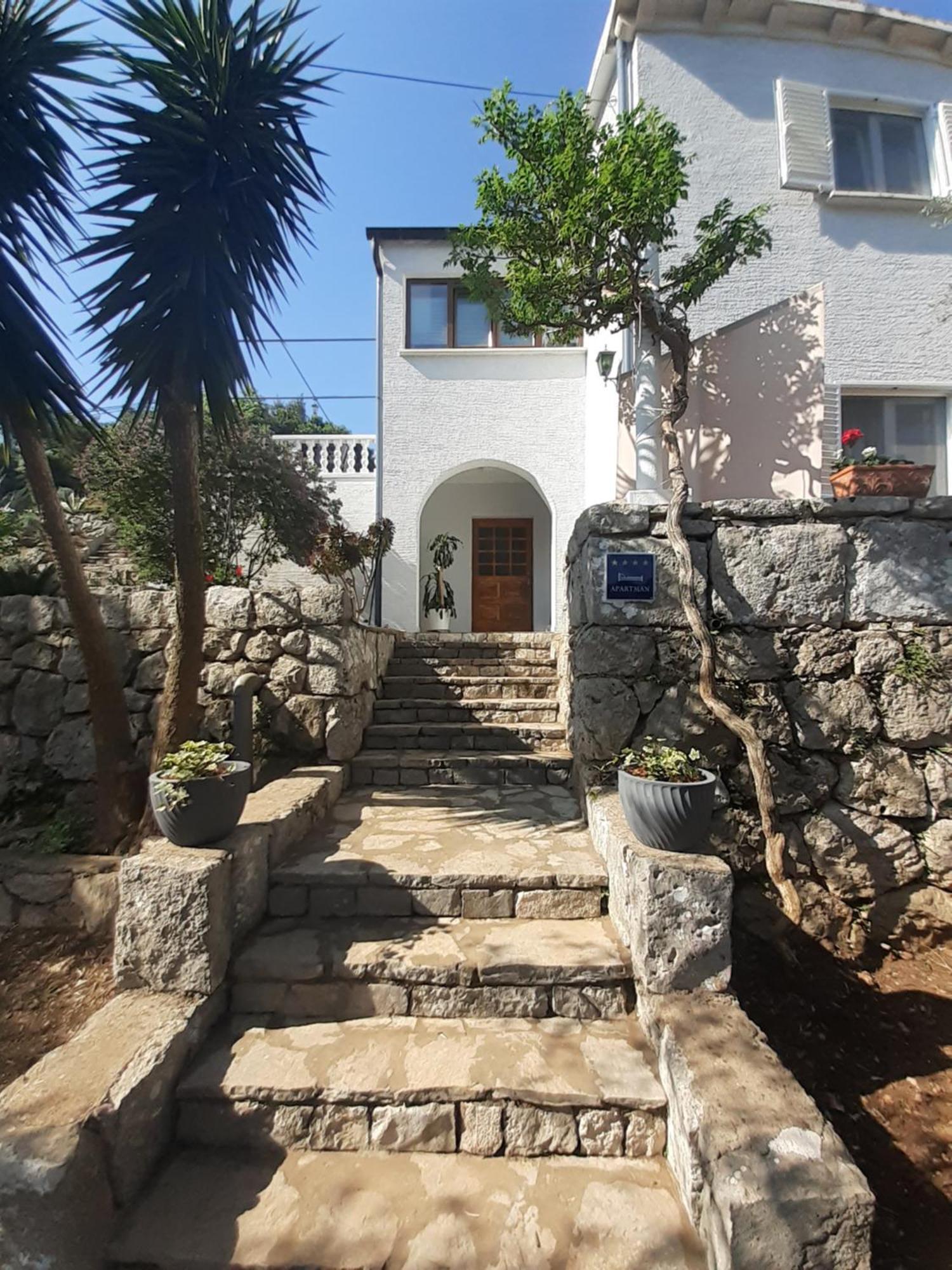 Apartment Nadine Mljet Mit Meerblick Okuklje Eksteriør bilde
