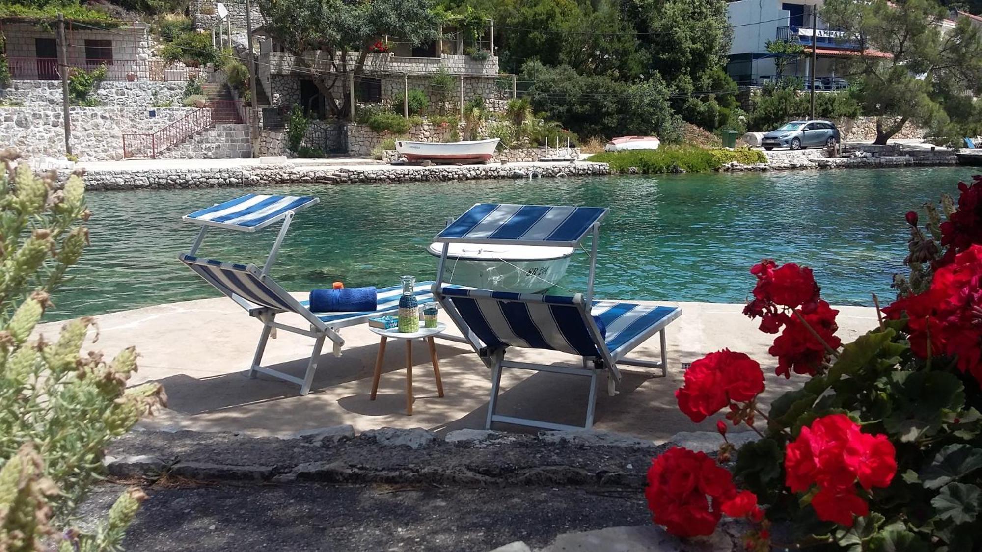 Apartment Nadine Mljet Mit Meerblick Okuklje Eksteriør bilde